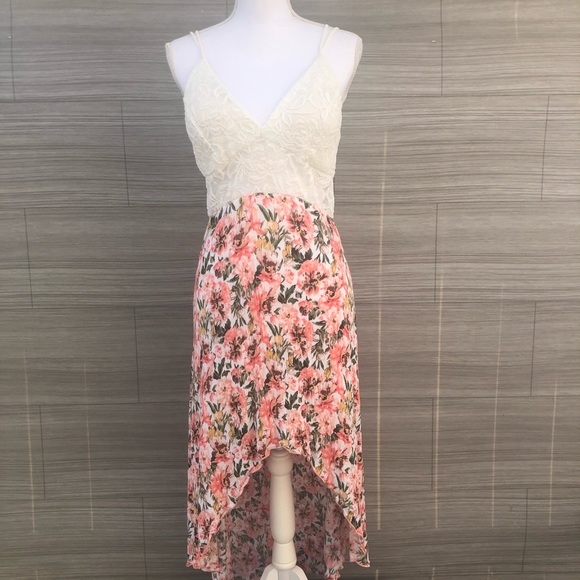 coco avante Dresses & Skirts - High low Dress Size Large